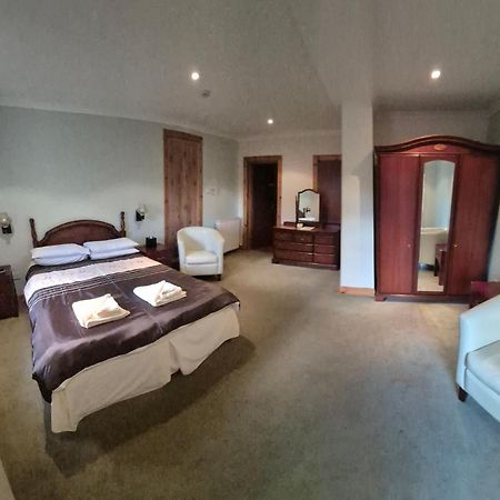 Doune Braes Hotel Breasclete ภายนอก รูปภาพ