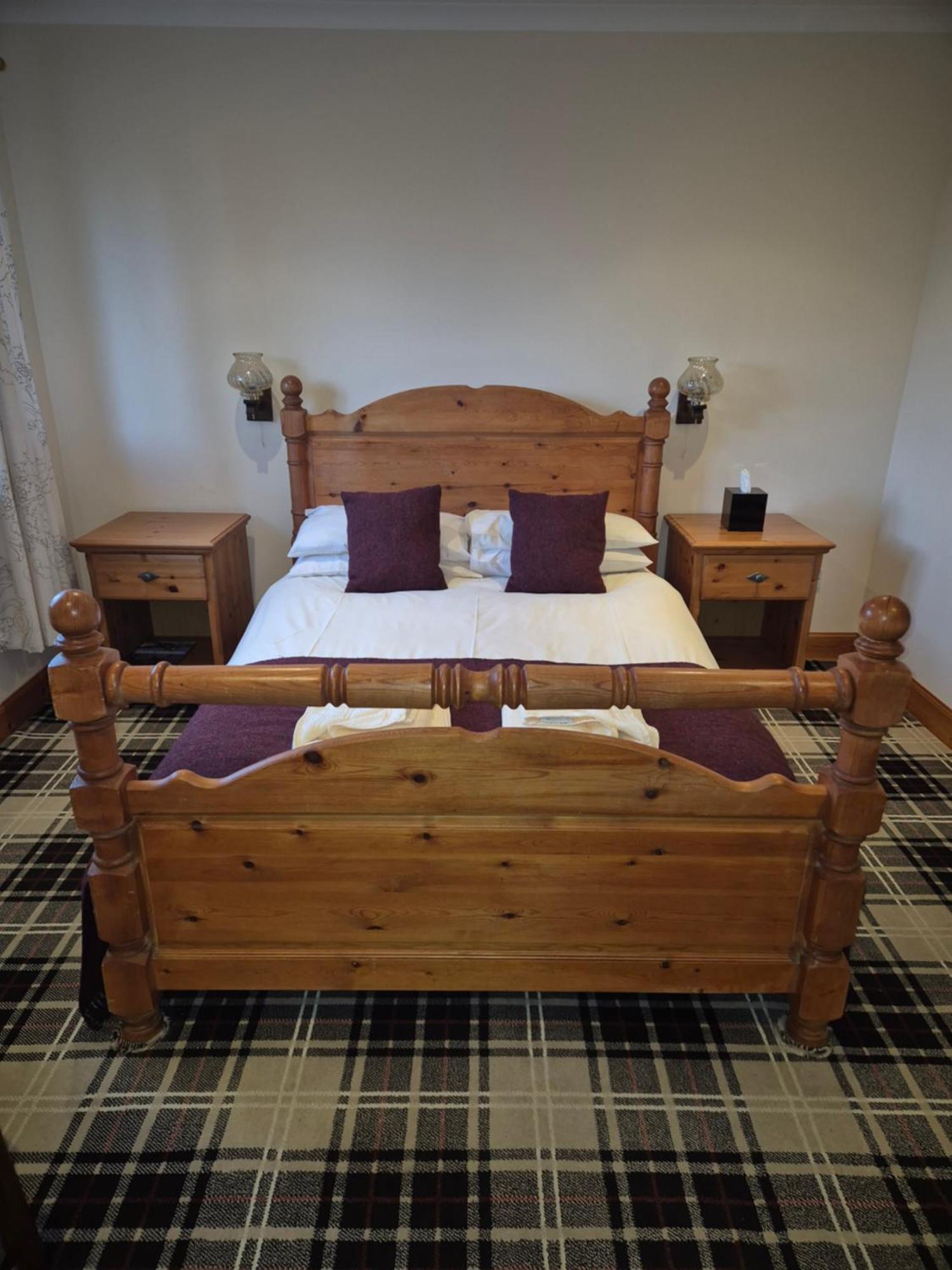 Doune Braes Hotel Breasclete ภายนอก รูปภาพ